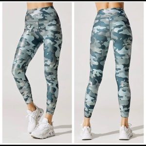 Carbón 38 Camo Leggings size M